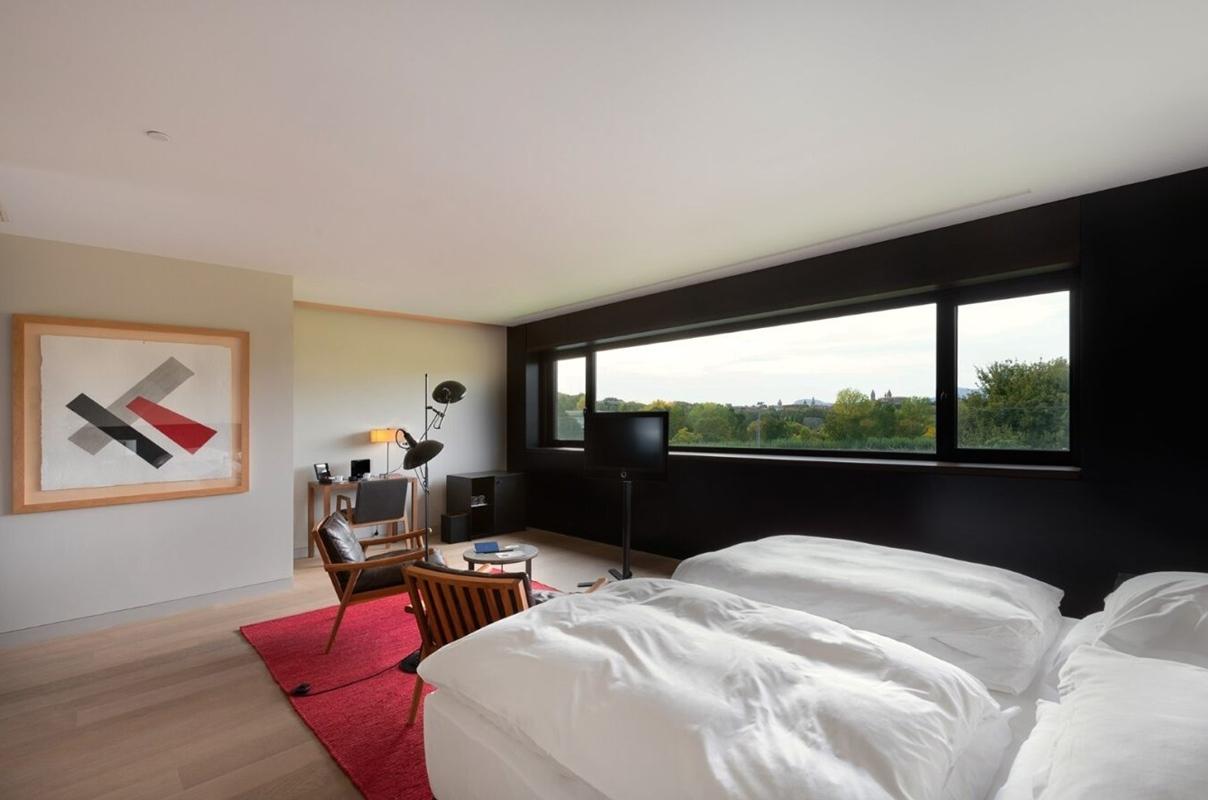 Almapamplona - Muga De Beloso Hotel