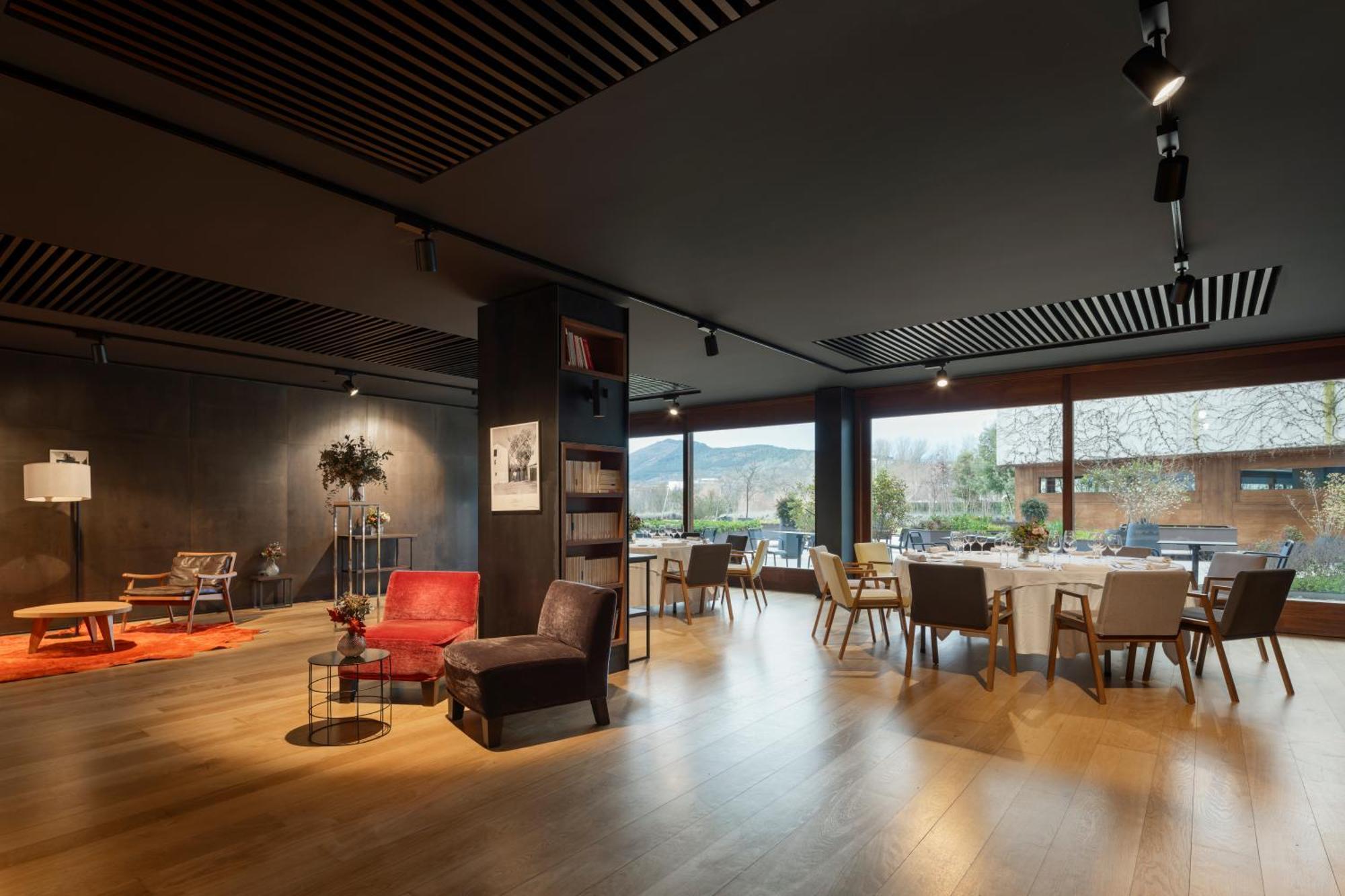 Hotel Almapamplona - Muga De Beloso