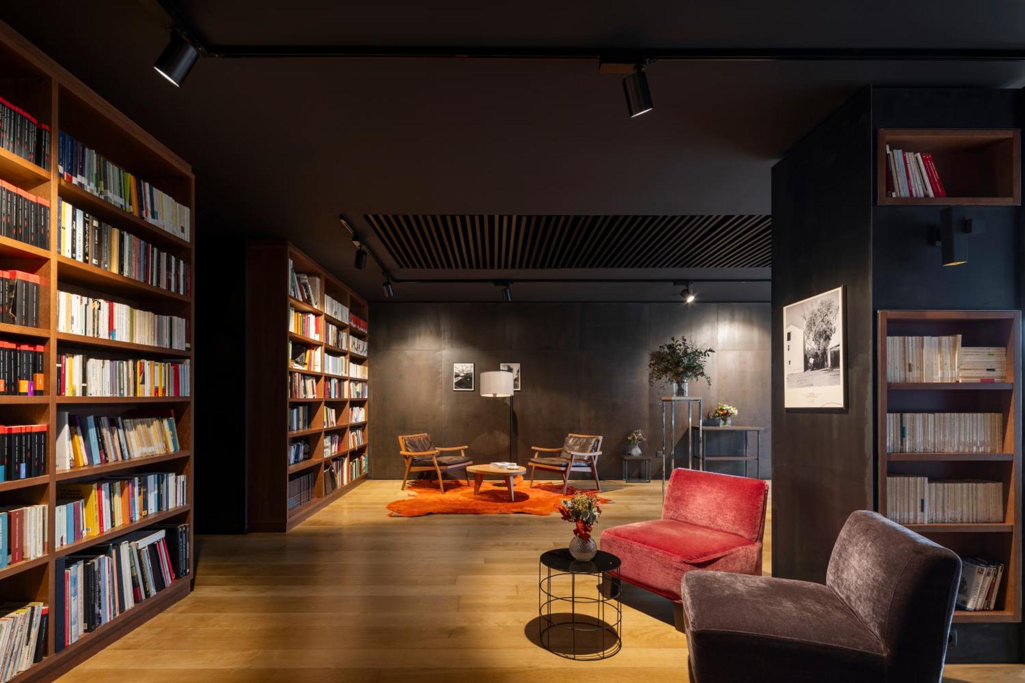 Almapamplona - Muga De Beloso Hotel 4*