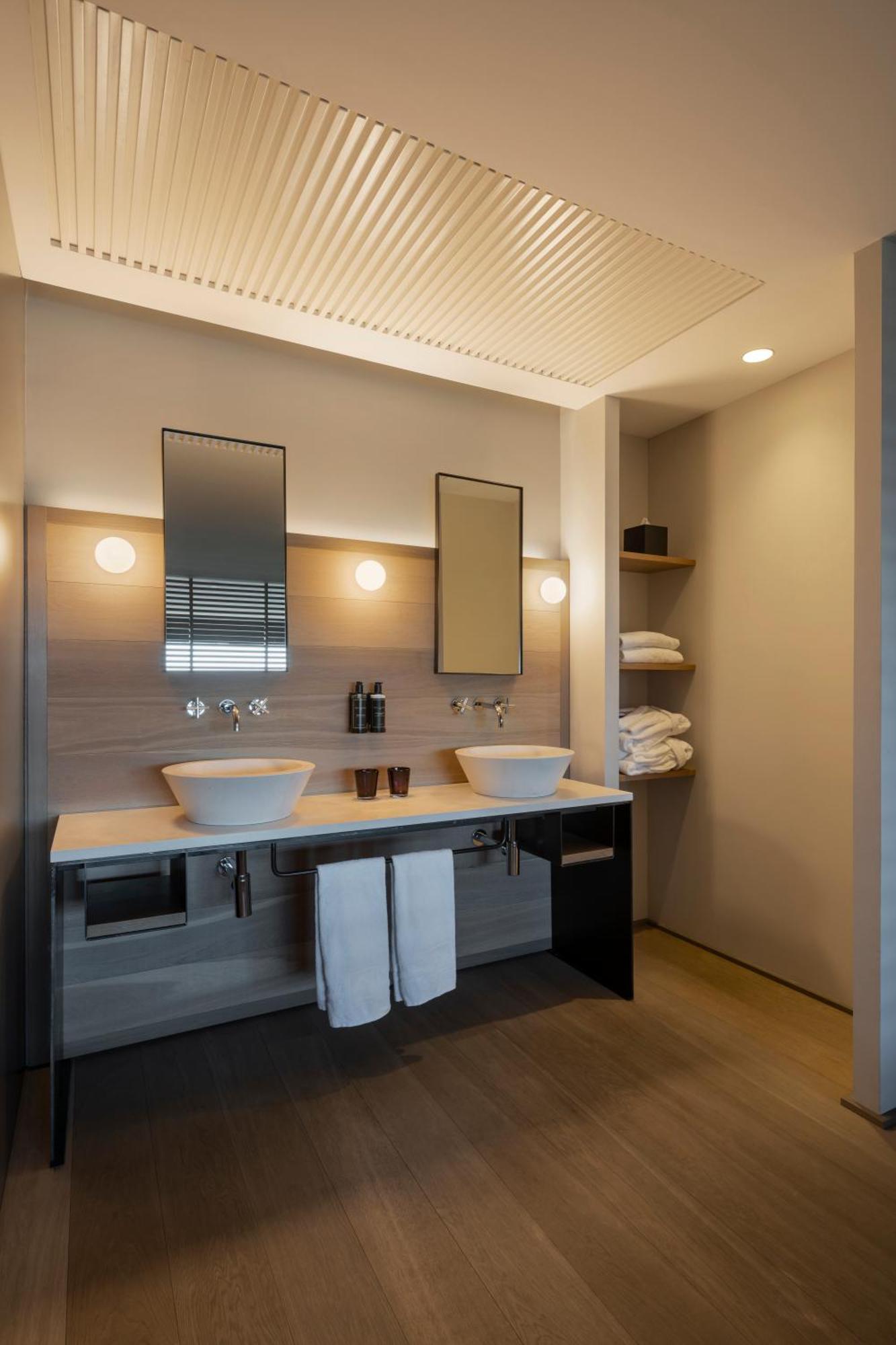 Hotel Almapamplona - Muga De Beloso