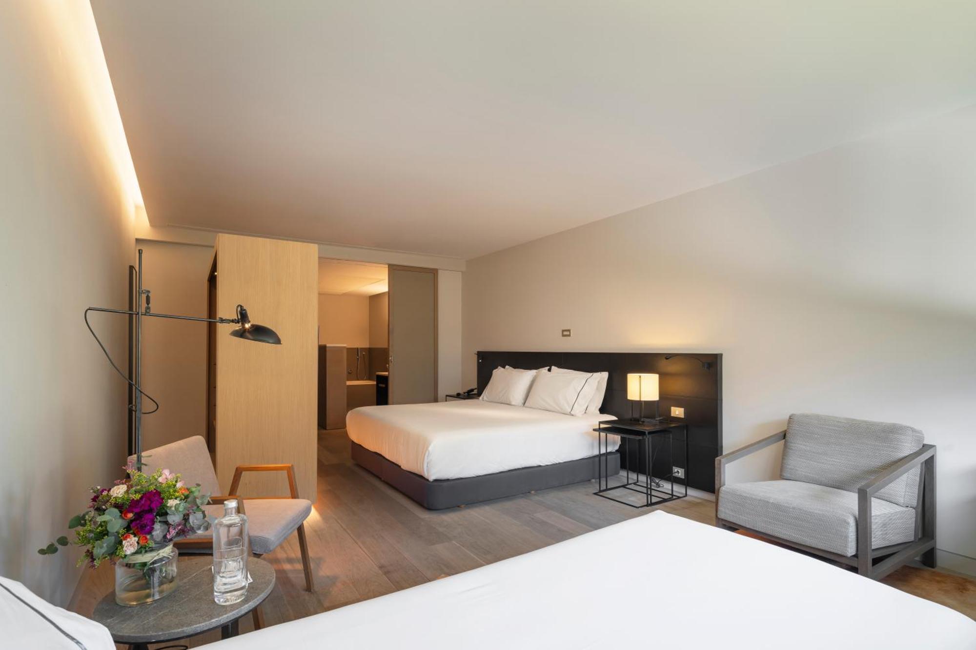 Hotel Almapamplona - Muga De Beloso 4*