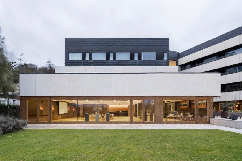 Hotel Almapamplona - Muga De Beloso Pamplona